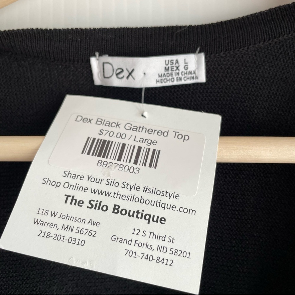 Dex Black Sleeveless Button Down Shirt - Picture 4 of 9